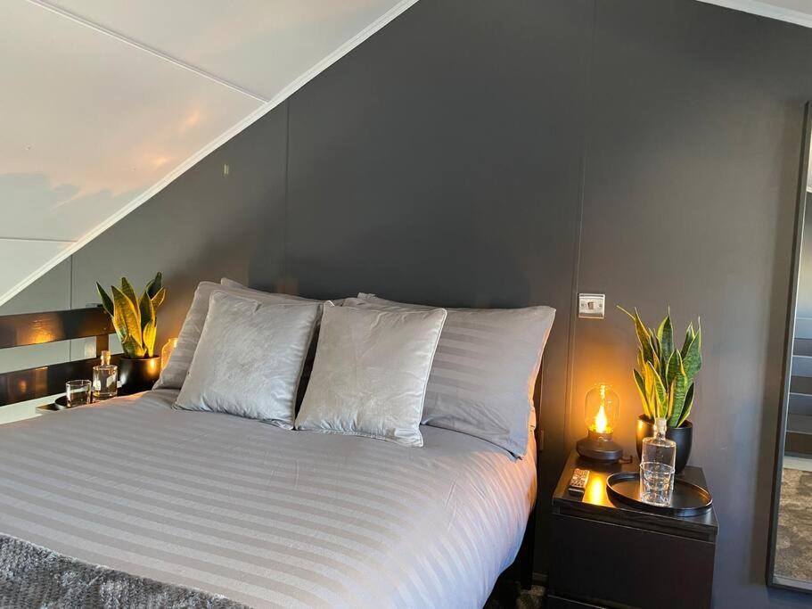 Seascape - Floating Home At Brighton Marina With Free Parking Exterior foto